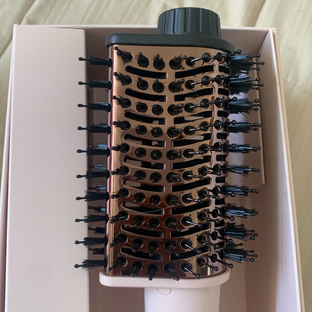 L'ange 65mm 2-in-1 Titanium Brush Dryer - Picture 2 of 6